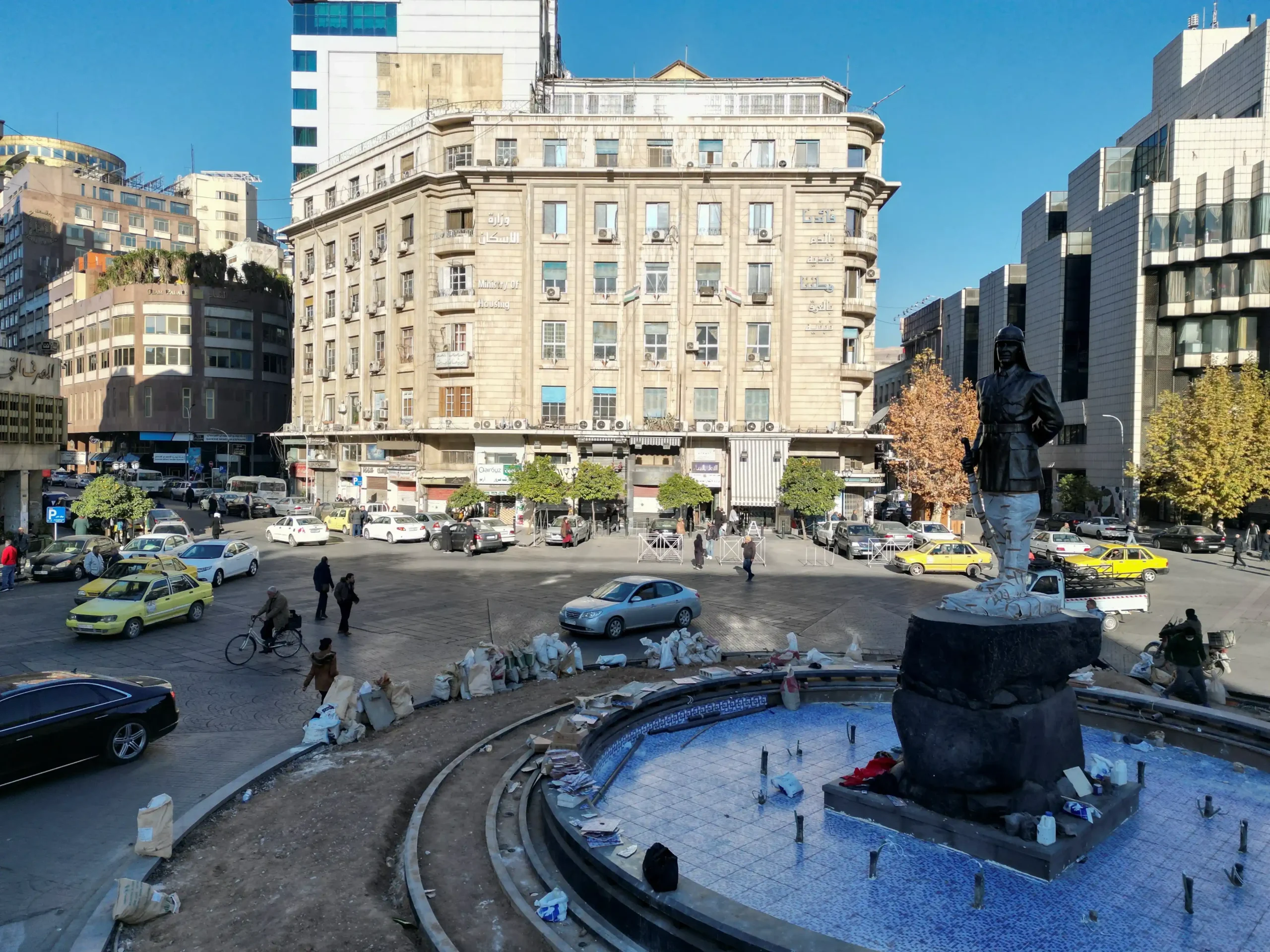 Площадь Юсуфа аль-Азмы