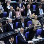 Лидер ХДС Фридрих Мерц и члены его парламентской группы