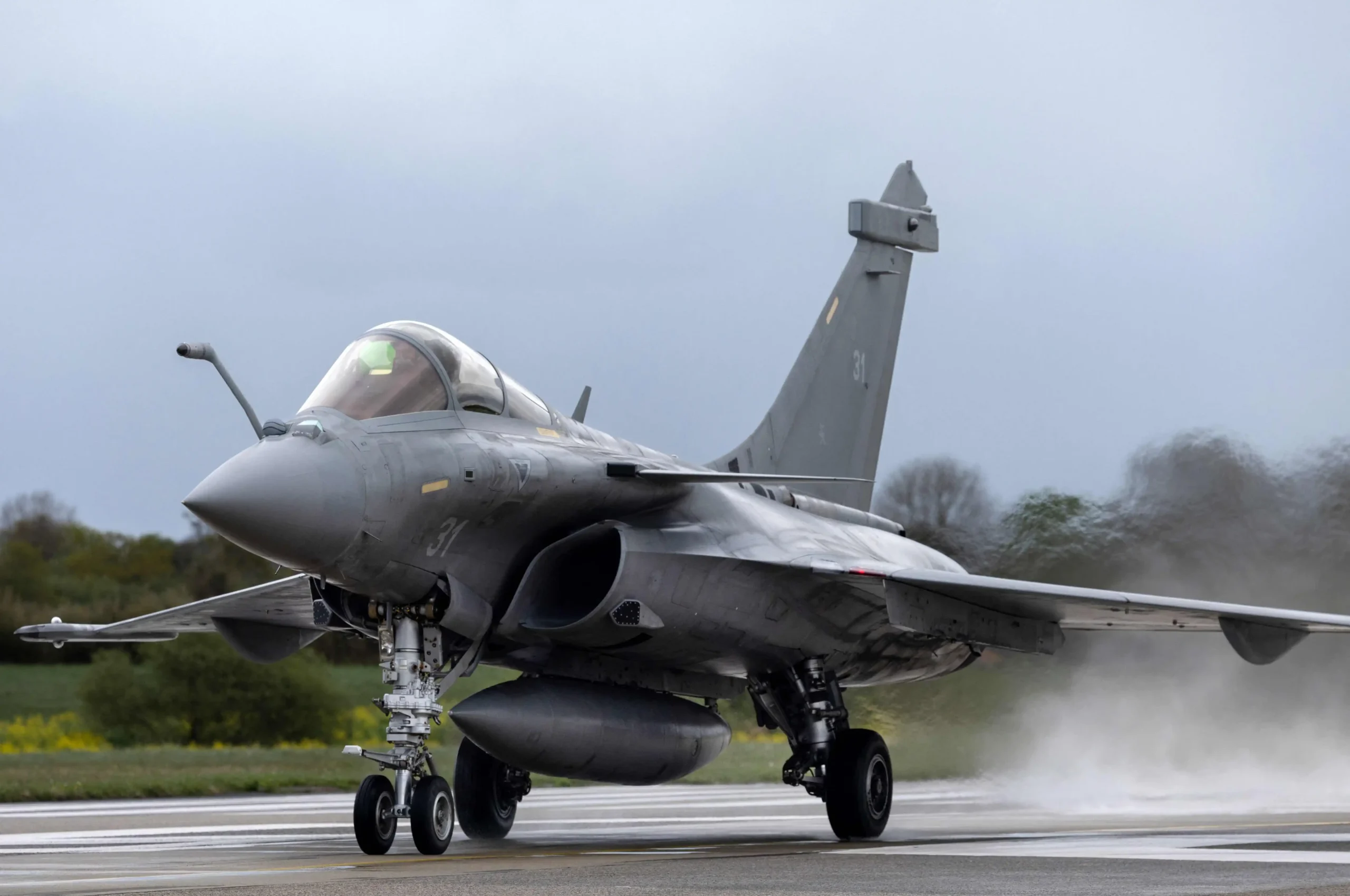 Французский многоцелевой истребитель Rafale