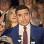 Джордж Симион общается со СМИ