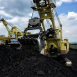 Loading coal into wagons