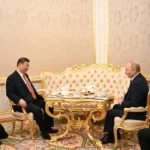 Председатель КНР Си Цзиньпин и президент России Владимир Путин