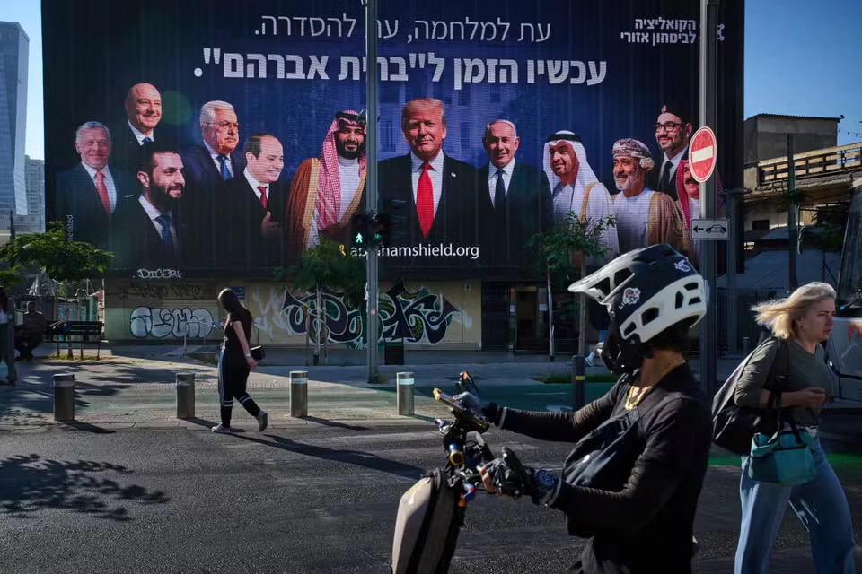 Плакат с изображением Дональда Трампа