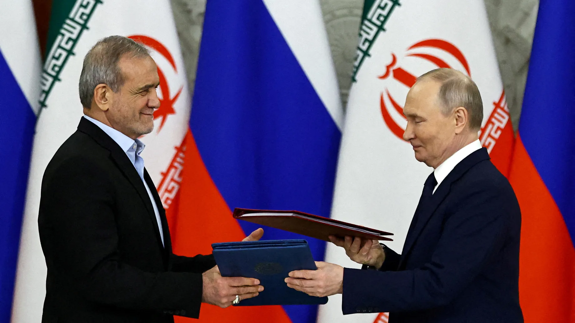 Iranian President Pezeshkian and Russian President Putin