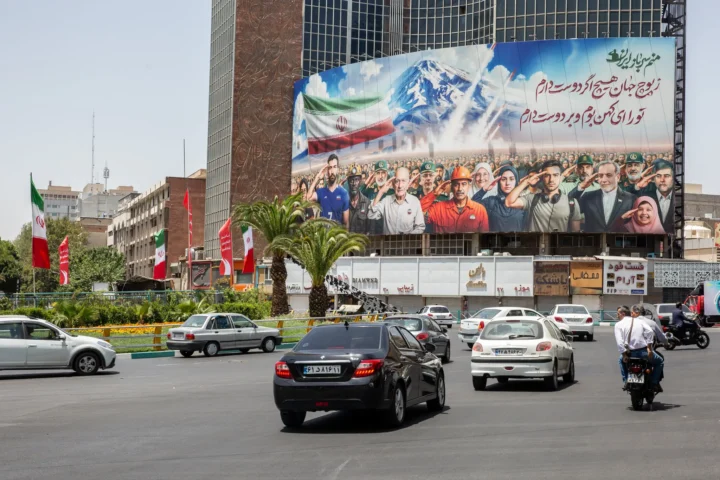 Площадь Валиаср в Тегеране