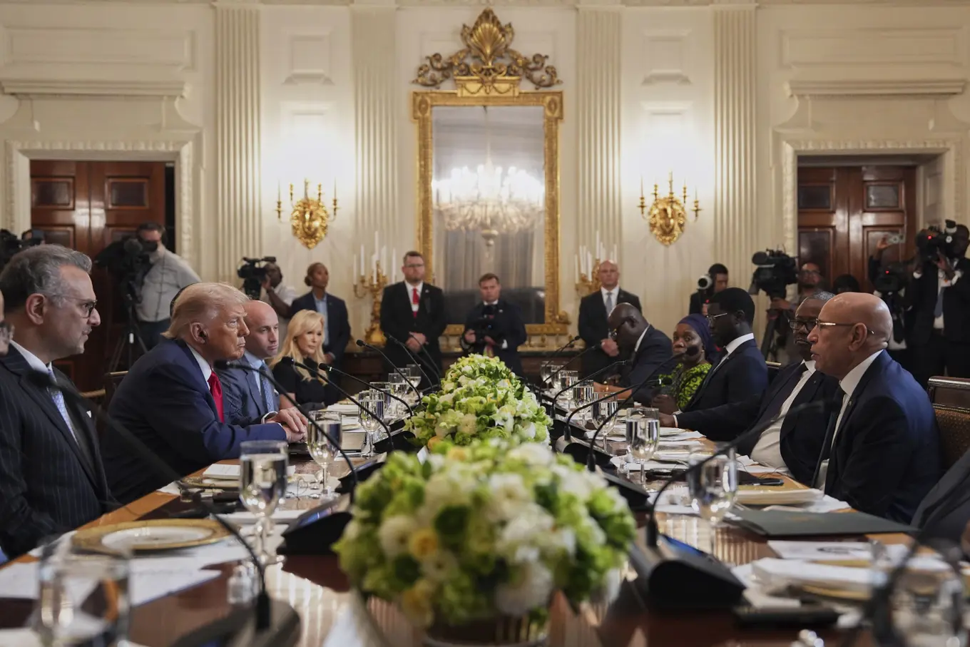 Трамп кушает