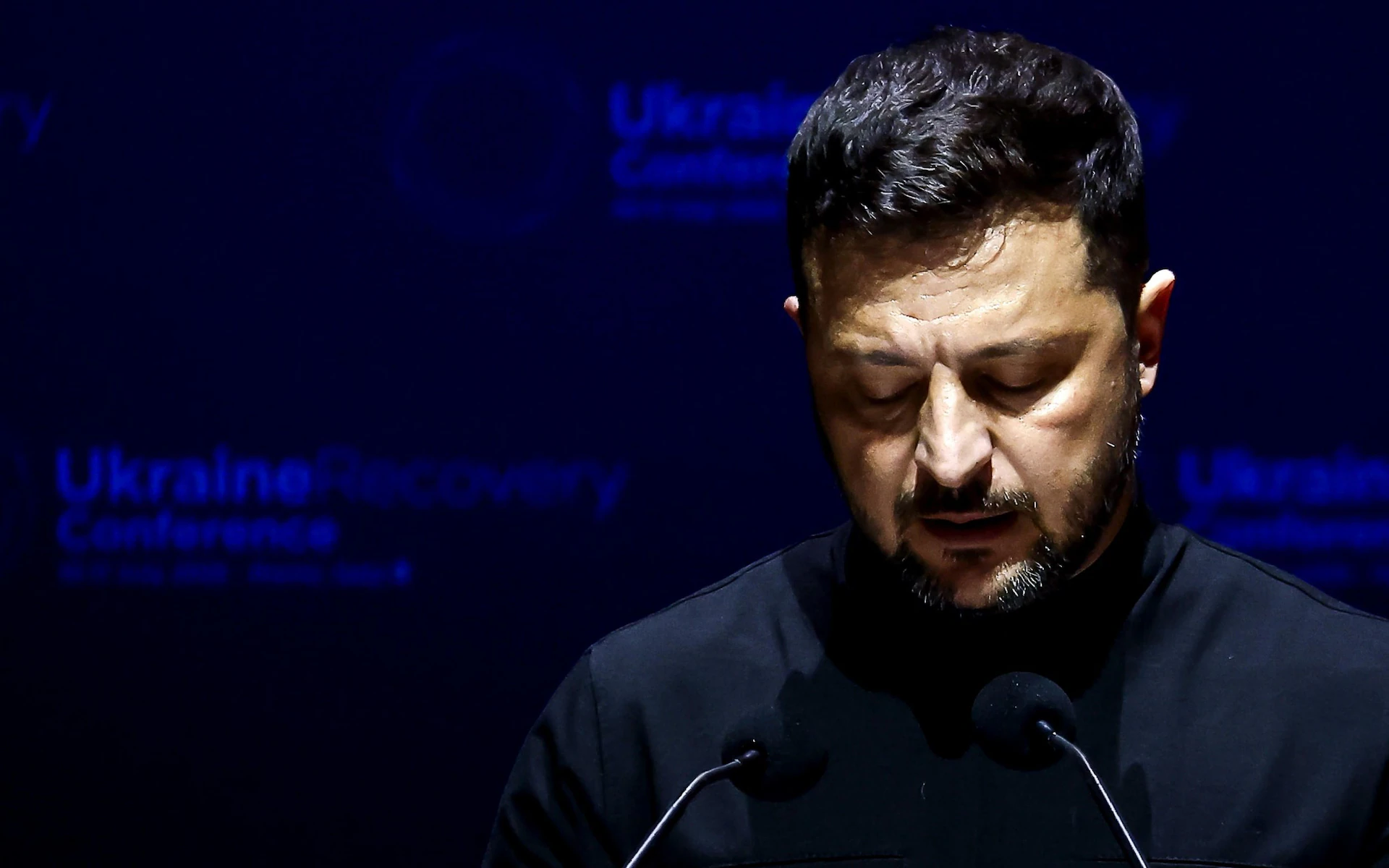 Зеленский подавлен