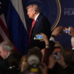 Дональд Трамп уходит