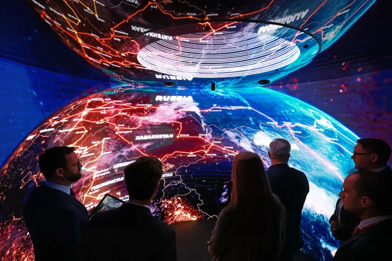 Участники экономической конференции