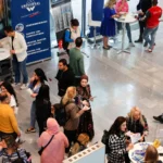 Ярмарка вакансий для беженцев в Берлине