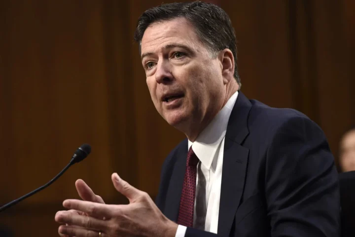 Джеймс Коми