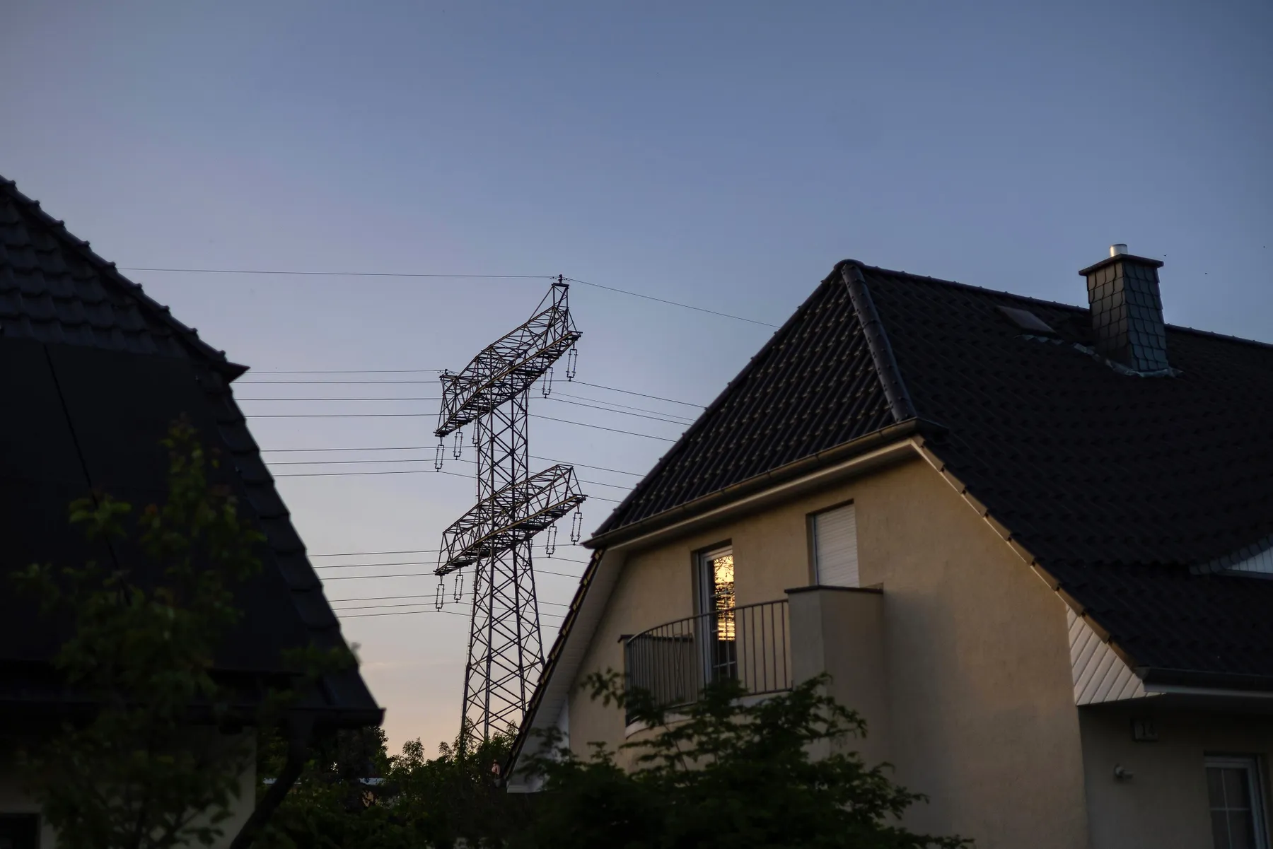 An electricity transmission pylon