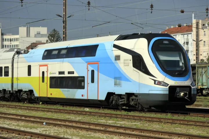 Двухэтажный поезд Westbahn