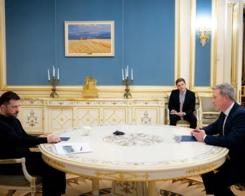 Владимир Зеленский и Дэн Дрисколл