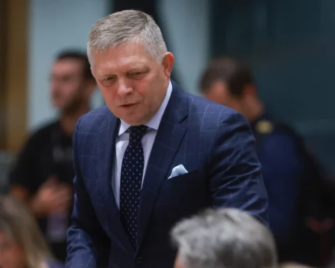 Роберт Фицо