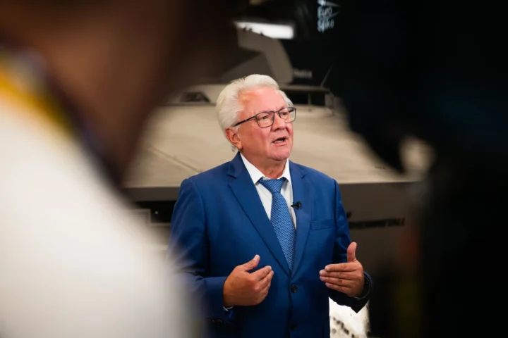 Армин Паппергер