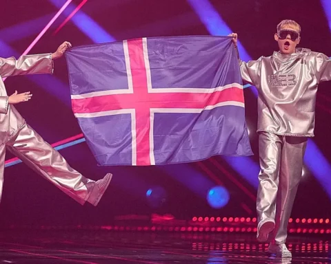 Исландская группа VAEB