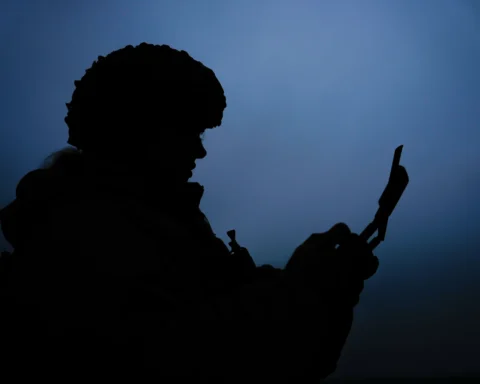 военнослужащий