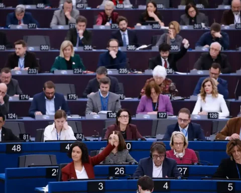 европарламент