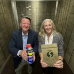 Стив Брасс и Сара Хайзер