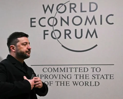 Зеленский на Форуме