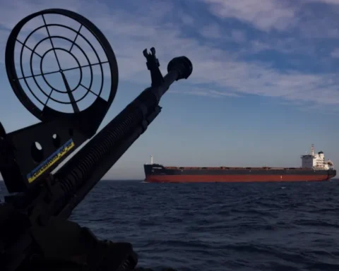 Грузовое судно