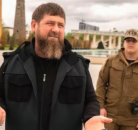 Рамзан и Адам Кадыровы