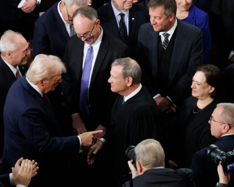 Трамп и судья