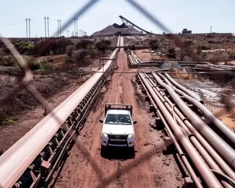 Вид на железорудный рудник