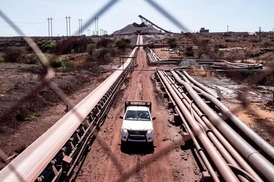 Вид на железорудный рудник