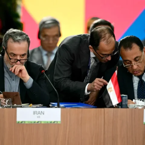 Аббас Арагчи и Мостафа Мадбули