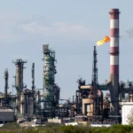 Нефтеперерабатывающий завод в Фос-сюр-Мер