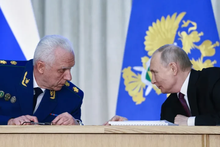 Путин и Гуцан