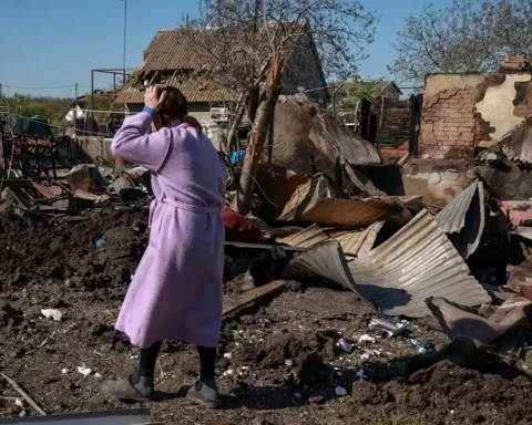 Место удара беспилотника