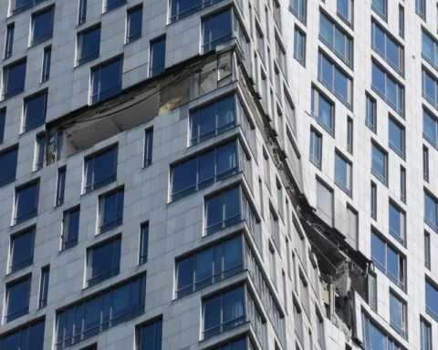 в Москве