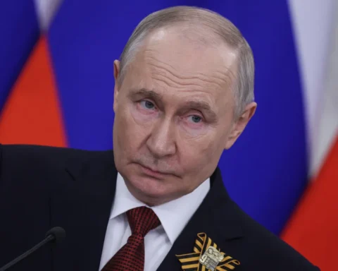 Владимир Путин думает