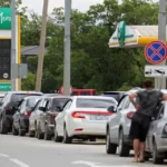 Очередь на автозаправке в Крыму