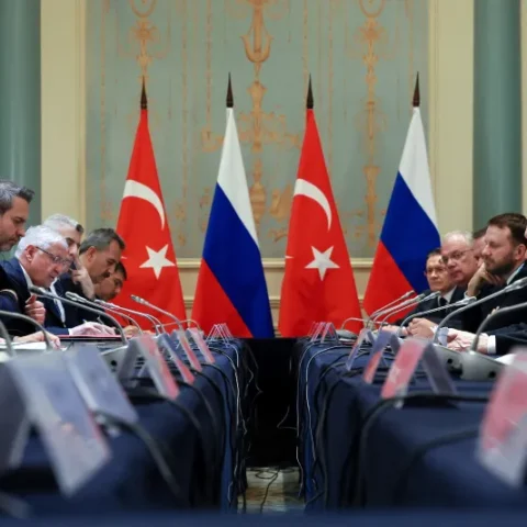 Российская и турецкая делегации