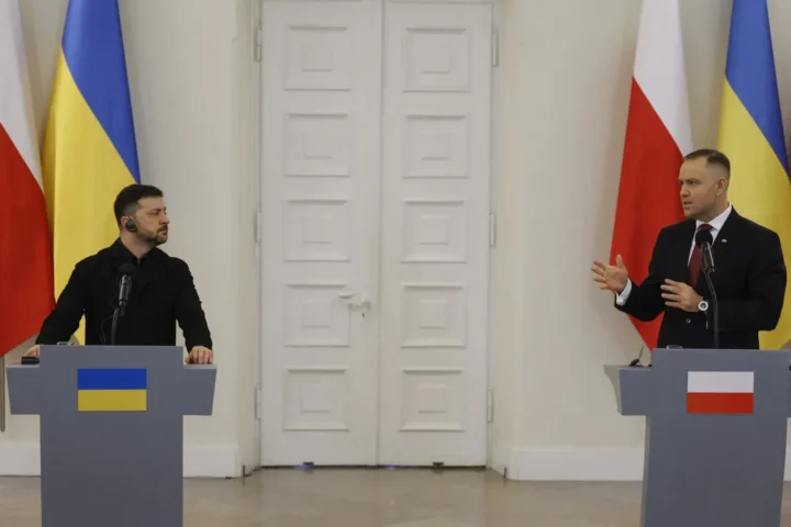 Спор между Украиной и Польшей